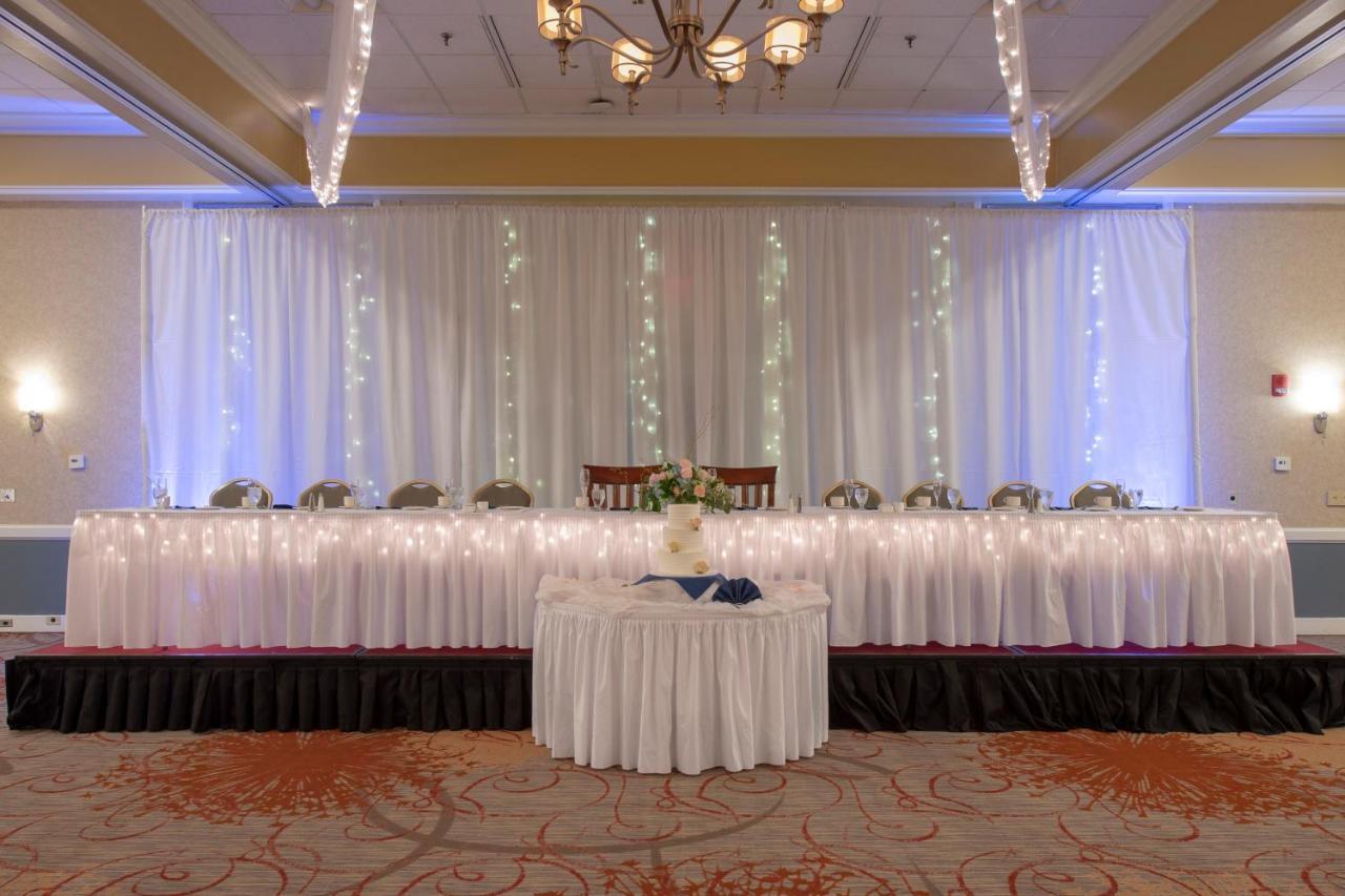 הנרייטה Rit Inn & Conference Center מראה חיצוני תמונה